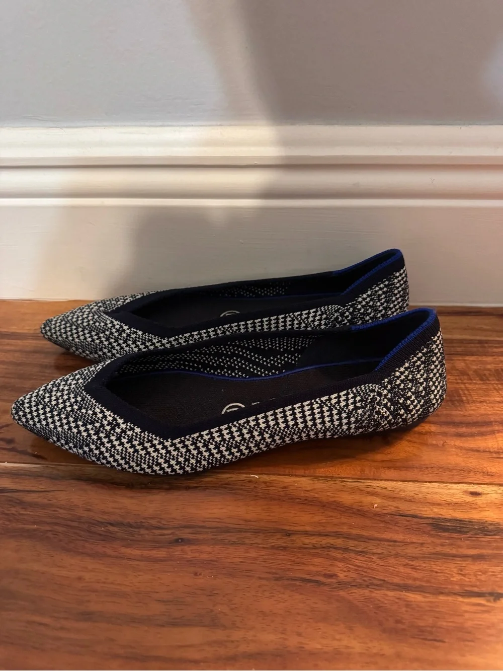 Rothy's Navy and White Pointed Knit Flats